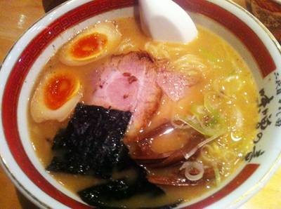 ร้านอาหาร Nidaime Tsujita - Ramen Champion