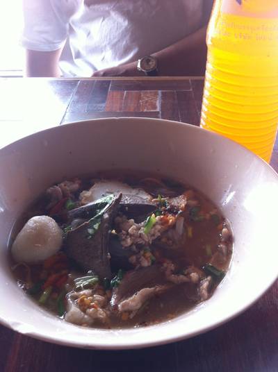 ร้านอาหาร ก๋วยเตี๋ยวเรือวัดกล้วย