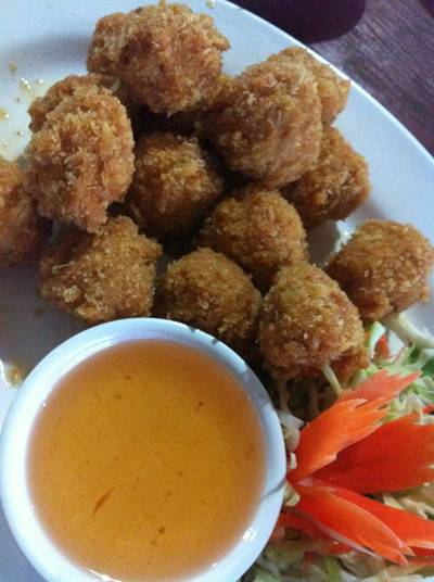ทอดมันกุ้งแสนอร่อย ที่ ร้านอาหาร อิ่มปลาเผา ดอนเมือง ทอดมันกุ้งแสนอร่อย ที่ ร้านอาหาร อิ่มปลาเผา ดอนเมือง