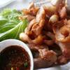 ร้านอาหาร ฝุ่นตลบ (สวนจตุจักร)