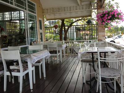 Outdoor ที่ ร้านอาหาร Little Dream