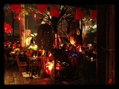 ร้านอาหาร บาร์หลี
