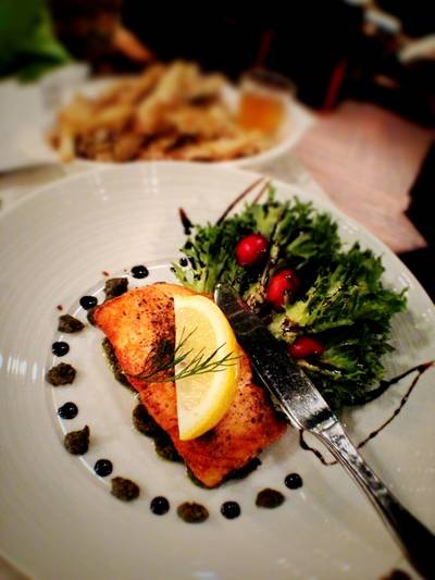ถ่ายให้ชมอีกมุม ที่ ร้านอาหาร Checkmate Bar & Bistro