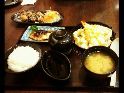 ร้านอาหาร Yayoi MBK