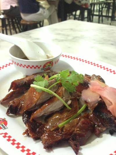 เป็ดย่างหนังกรอบ ที่ ร้านอาหาร ห่านท่าดินแดง (ฉั่วคิมหลี) ลาดพร้าว เป็ดย่างหนังกรอบ ที่ ร้านอาหาร ห่านท่าดินแดง (ฉั่วคิมหลี) ลาดพร้าว