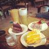 ร้านอาหาร Mai bakery in garden