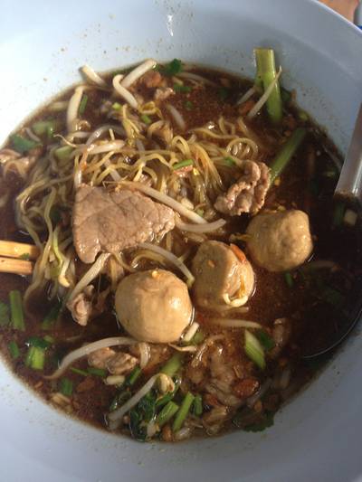 ร้านอาหาร ก๋วยเตี๋ยวลุงหนั่น