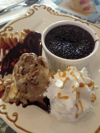 Muddy Chocolate ที่ ร้านอาหาร Café Casta