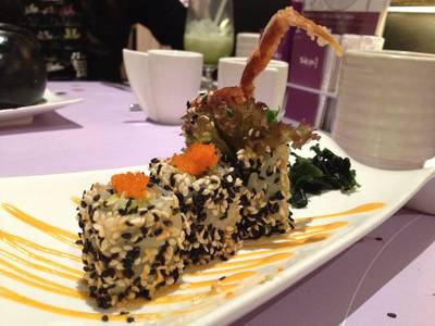 Spider roll ที่เป็น appetizer แต่ดันมาซะหลังเกือบสุด ที่ ร้านอาหาร Tokiya Fusion Steak Course Siam Discovery