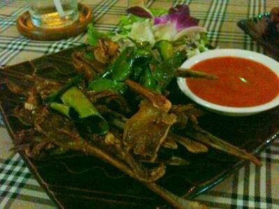 ปากเป็ดทอด กรอบๆ ที่ ร้านอาหาร ครัวนายช่าง