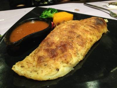 Italian Cheese Fish Filet สเต็กปลาอบอิตาเลี่ยนชีส ที่ ร้านอาหาร Tokiya Fusion Steak Course Siam Discovery