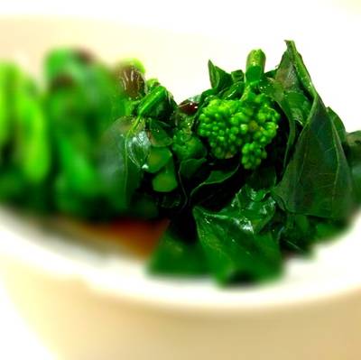 คะน้าฮ่องกงลวกราดน้ำมันหอย ที่ ร้านอาหาร King's Palace Congee and Noodle Bar
