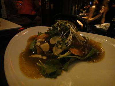 แซลมอนแซบ ที่ ร้านอาหาร Wine I Love You CDC