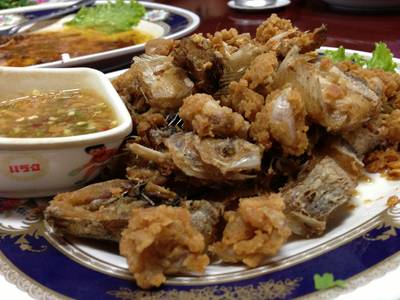 ร้านอาหาร ร้านกุ้งเป็น (เจ้เน้ยกุ้งเป็น)