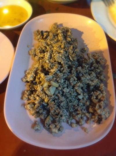 หมูสับหนำเลี๊ยบ ที่ ร้านอาหาร ข้าวต้ม ขจร ไดนาโม