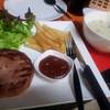 ham steak ที่ ร้านอาหาร XXL STEAKHOUSE
