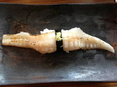 Engawa Sushi ที่ ร้านอาหาร Tororo Sushi