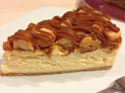 Macadamia Cheese Cake ที่ ร้านอาหาร Cheesecake House Macadamia Cheese Cake ที่ ร้านอาหาร Cheesecake House
