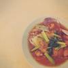 หมี่กรอบหน้าไก่ ที่ ร้านอาหาร สอาดโภชนา