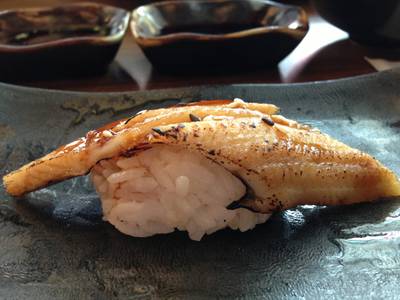 Anago Sushi ที่ ร้านอาหาร Tororo Sushi