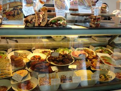 ร้านอาหาร Dean & Deluca ช่องนนทรี ร้านอาหาร Dean & Deluca ช่องนนทรี