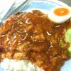 ข้าวหมูแดง หมูกรอบพิเศษ ที่ ร้านอาหาร ข้าวหมูแดง-หมูกรอบธานี