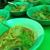 อึม^^ ที่ ร้านอาหาร เฮือนเพ็ญ