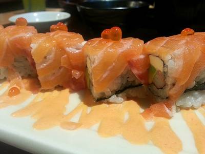 ไข่กุ้งสด เป็นประกายสวยมาก ที่ ร้านอาหาร Fumi Japanese Cuisine สยามพารากอน