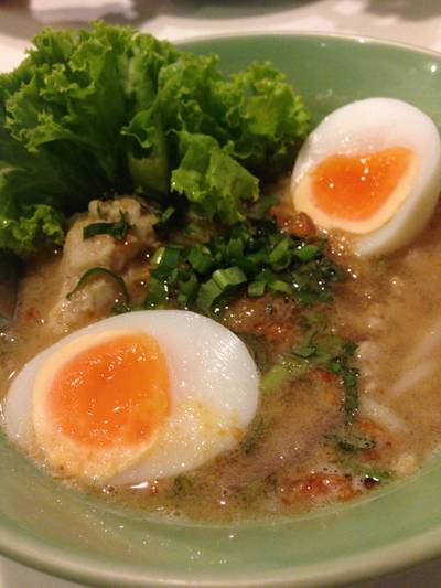 เตี๊ยวสุโขทัย+ไข่มะตูม 114฿ ที่ ร้านอาหาร รสนิยม