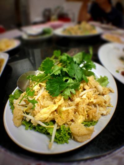 กระเพาะปลาผัดแห้ง ที่ ร้านอาหาร ตั้งใจอยู่ เยาวราช