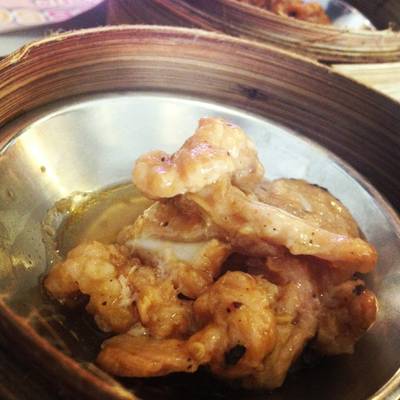 ซีโครงหมูเต้าซีอร่อยโปรดมากกินไปคนเดียว 4   O_o ที่ ร้านอาหาร โชคดีติ่มซำ จุฬา ซอย 12