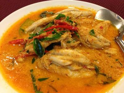 ฉู่ฉี่ปลาทู ที่ ร้านอาหาร ครัวปรียานนท์