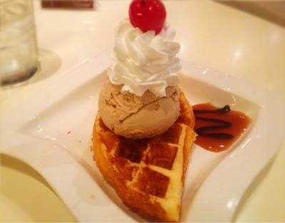 ร้านอาหาร Melt Me ทองหล่อ 10