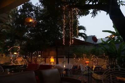 ร้านอาหาร เสือนอนกิน