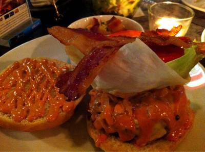 Factory Burger ที่ ร้านอาหาร Burger Factory