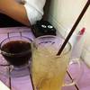 น้ำผึ้งมะนาวโซดา และชามะนาวร้อน ที่ ร้านอาหาร หนิง นมสด