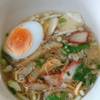 เส้นหมี่น้ำไข่ ที่ ร้านอาหาร ก๋วยเตี๋ยวไข่ คุณแหม่ม