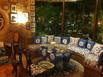 มุมนั่งรอ ที่ ร้านอาหาร Le Dalat