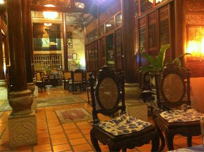 Zone นั่งรอ ที่ ร้านอาหาร Le Dalat