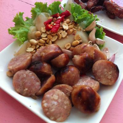ร้านอาหาร ตำยิ้ม ถนนบางขุนเทียน-ชายทะเล