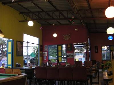 ทรีบาร์ ที่ ร้านอาหาร ทรี บาร์