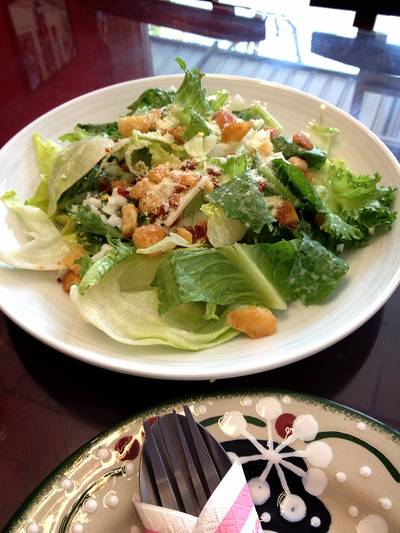 Caesar Salad ที่ ร้านอาหาร Chicago Steak and Grill Caesar Salad ที่ ร้านอาหาร Chicago Steak and Grill