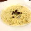 Spaghetti Carbonara  ที่ ร้านอาหาร The Village Garden Restaurant