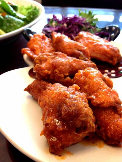Chicago Wing ที่ ร้านอาหาร Chicago Steak and Grill Chicago Wing ที่ ร้านอาหาร Chicago Steak and Grill