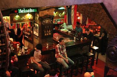 หน้าบาร์ ที่ ร้านอาหาร Saxophone Pub & Restaurant