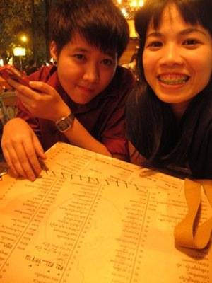 ร้านอาหาร Honeymoon