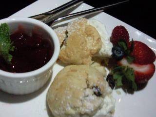 Scone ที่ ร้านอาหาร Polka Dot Cafe'