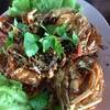 ปูนิ่มทอดกระเทียมพริกไทย ที่ ร้านอาหาร ฟาร์มปูนิ่ม