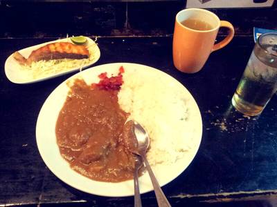 ข้าวแกงกะหรี่อย่างเยอะ 130 บาท ที่ ร้านอาหาร Sendai Ramen Mokkori