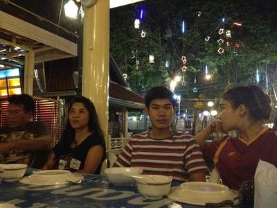 ร้านอาหาร นาทอง